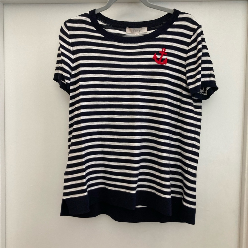 Nautical blue /white stripe shirt.
